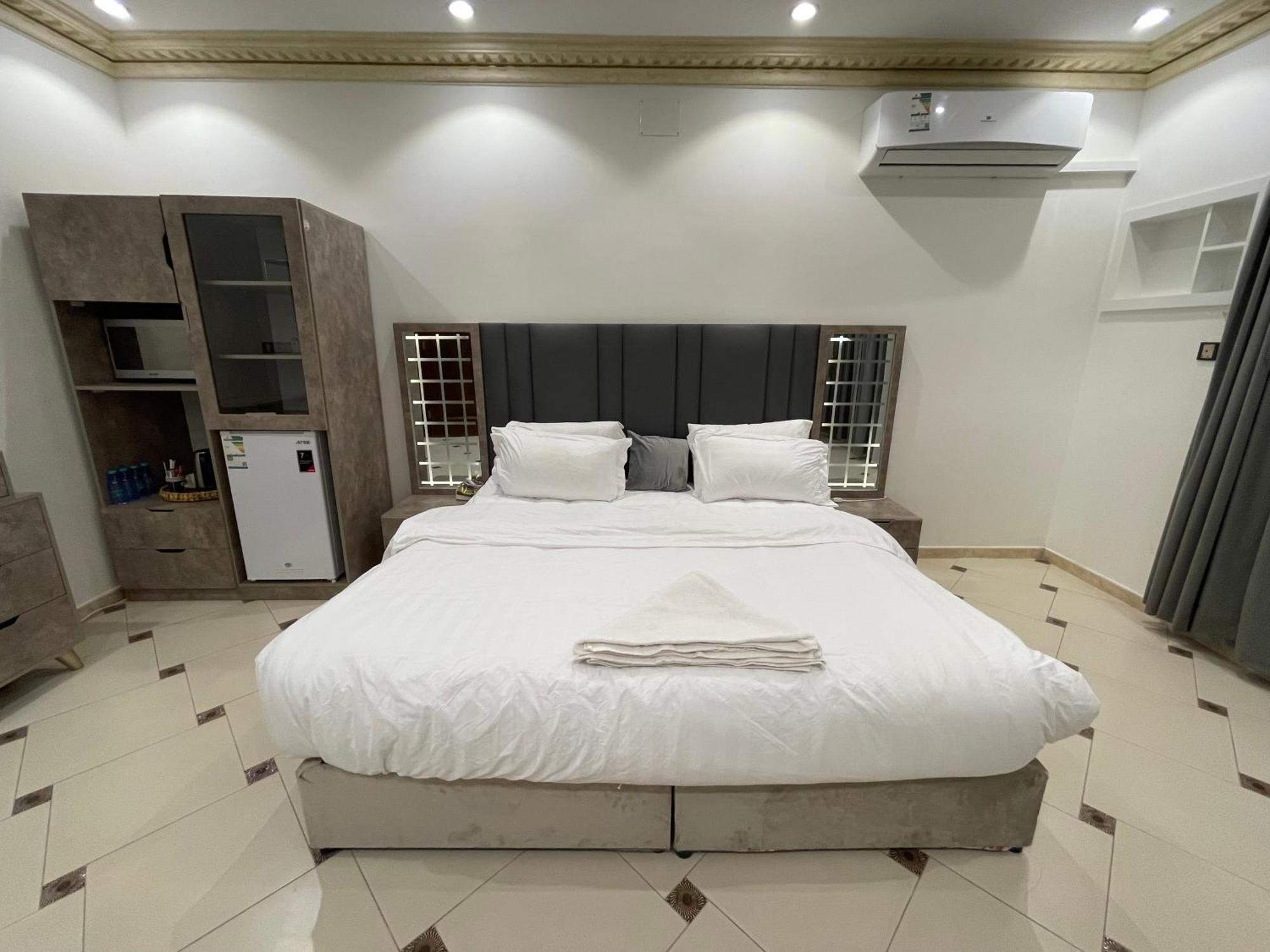 Friday Suites Al Ula Εξωτερικό φωτογραφία