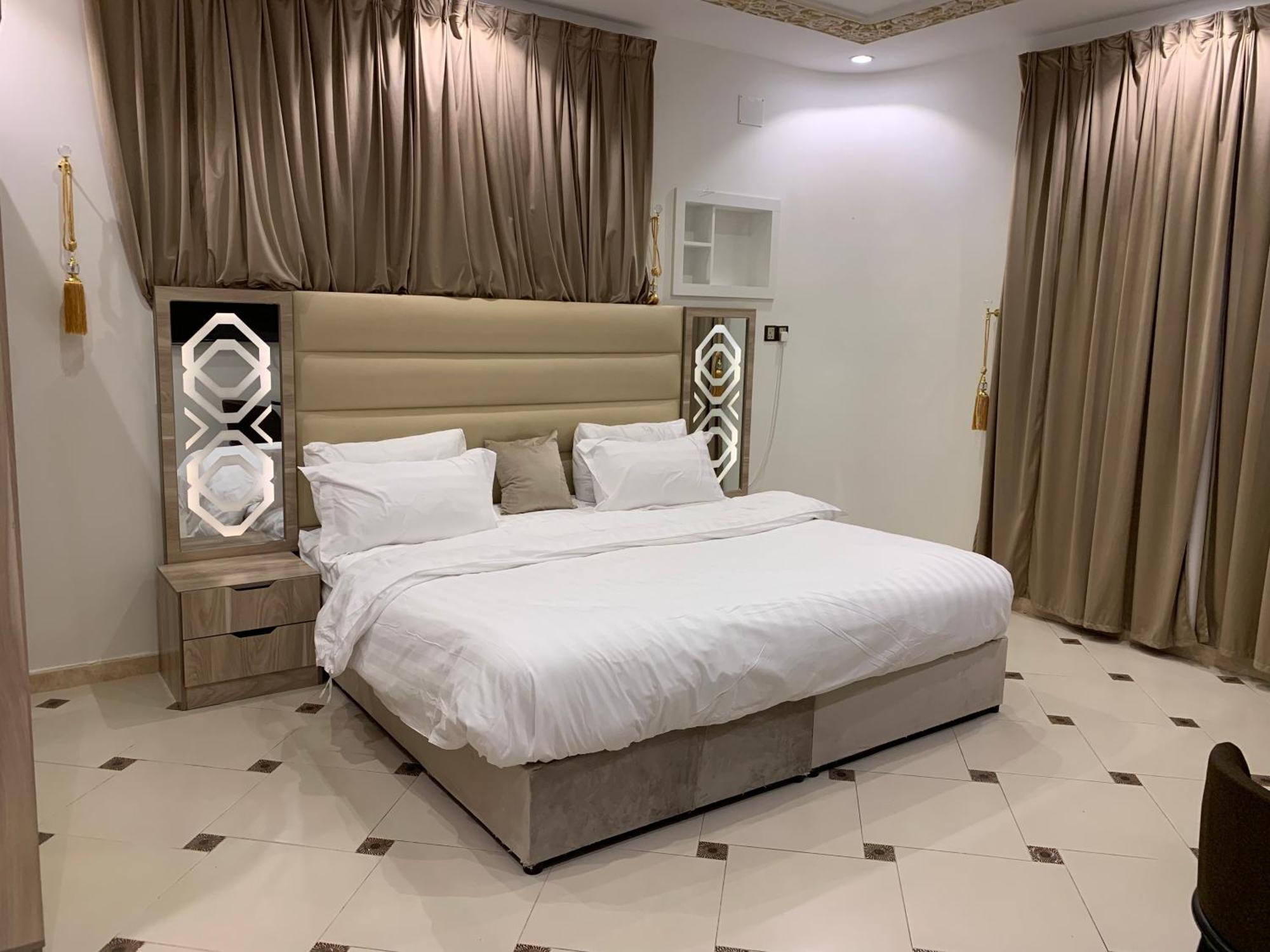 Friday Suites Al Ula Εξωτερικό φωτογραφία
